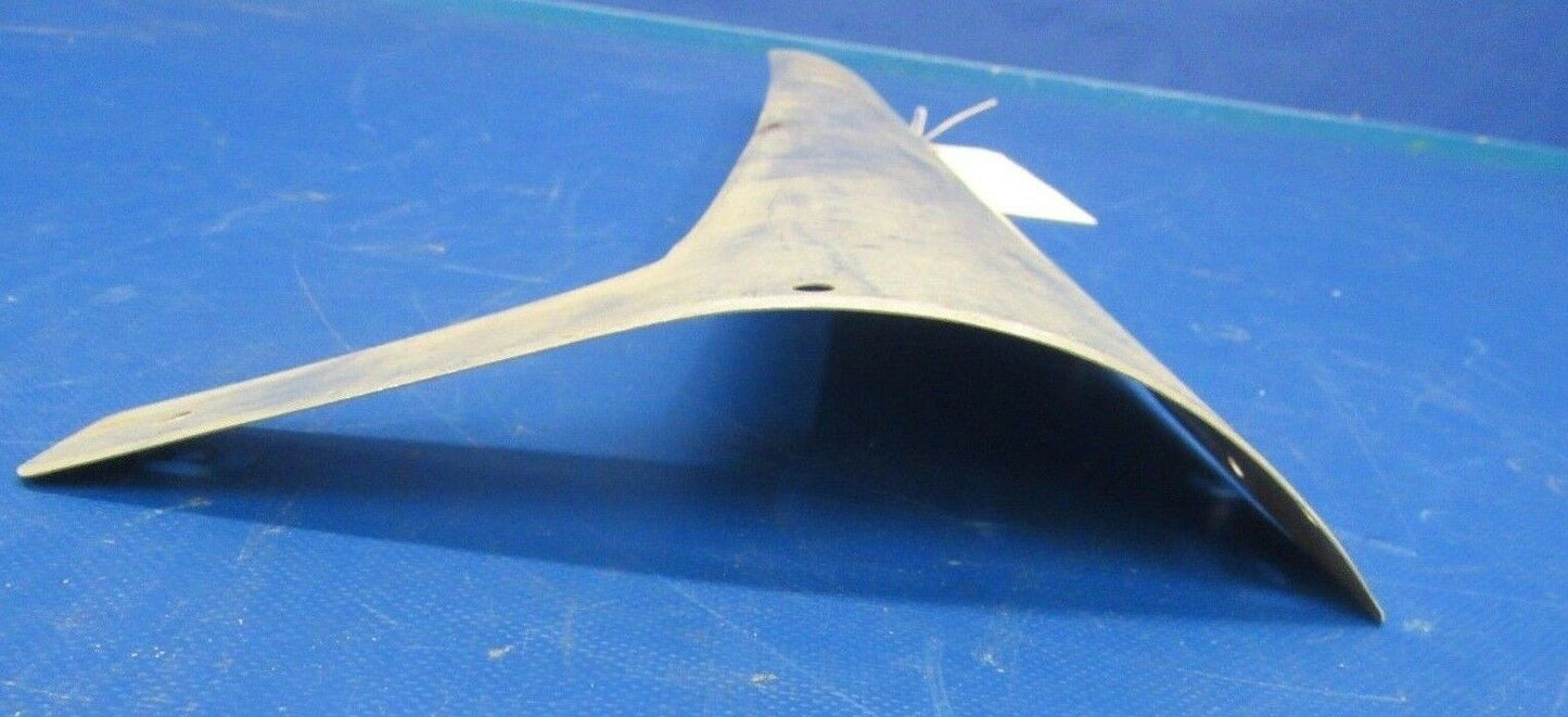 Cessna 182 Fairing Horizontal to Vertical P/N 0712313-1 NOS (0918-23)