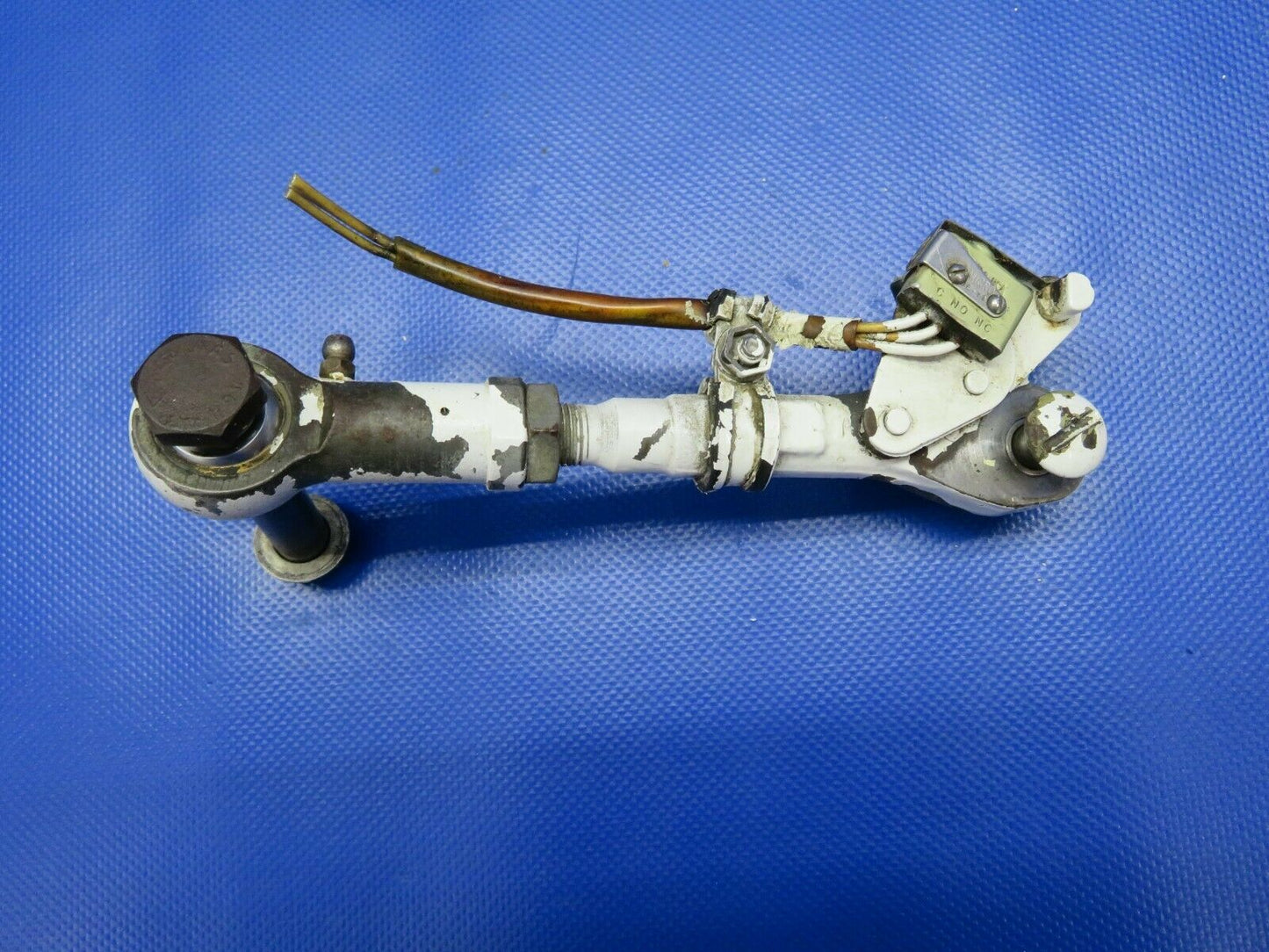Piper PA-32R-300 Lance Truss & Link Assy Main Gear LH P/N 67025-05 (0121-303)
