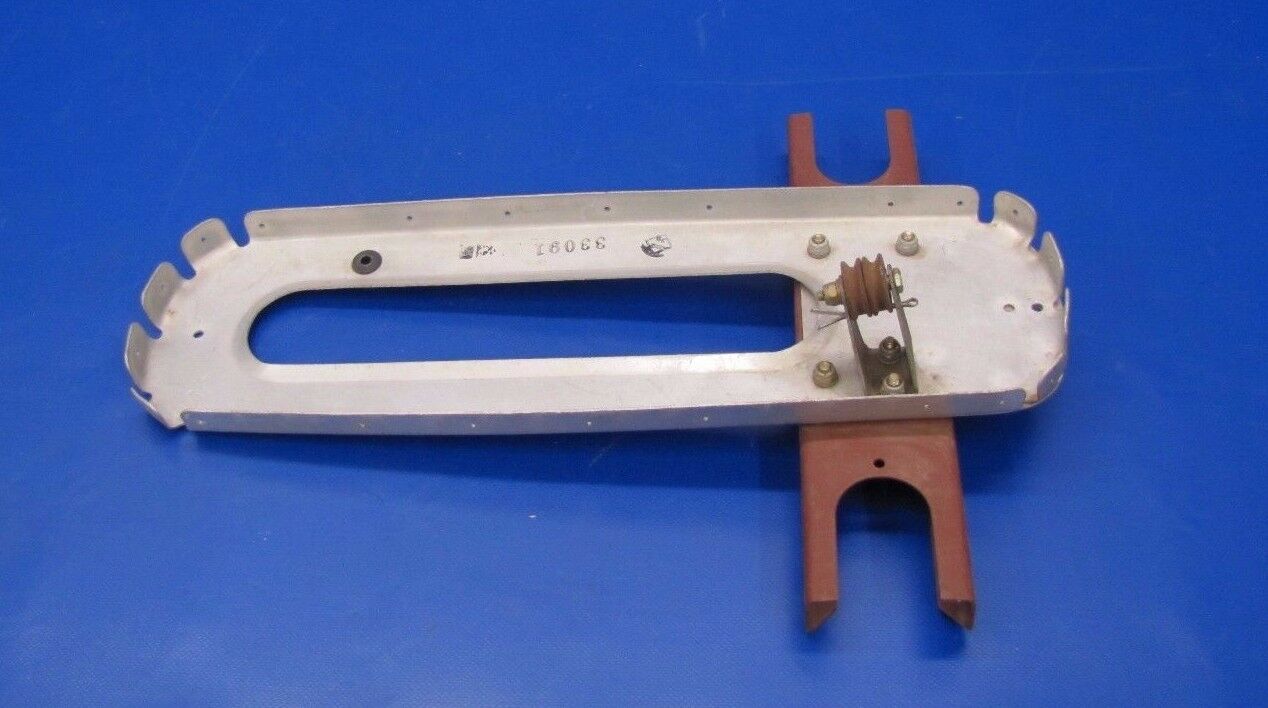 Aero Commander Darter & Lark Bulkhead P/N 33070 & 33067 NOS (0517-161)