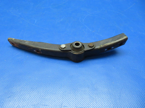 Cessna 175 Lower LH Cowl Mount Assy P/N 0551013-3 (0324-132)