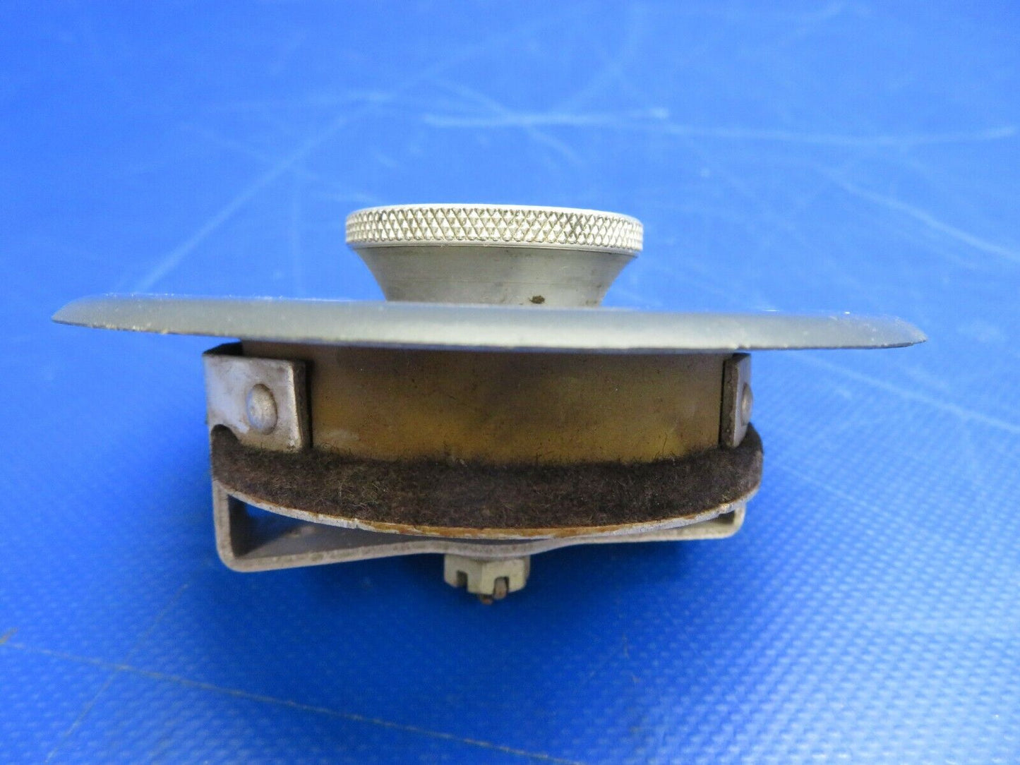 Beech G35 Bonanza Cabin Air Vent Co-Pilot (0620-427)