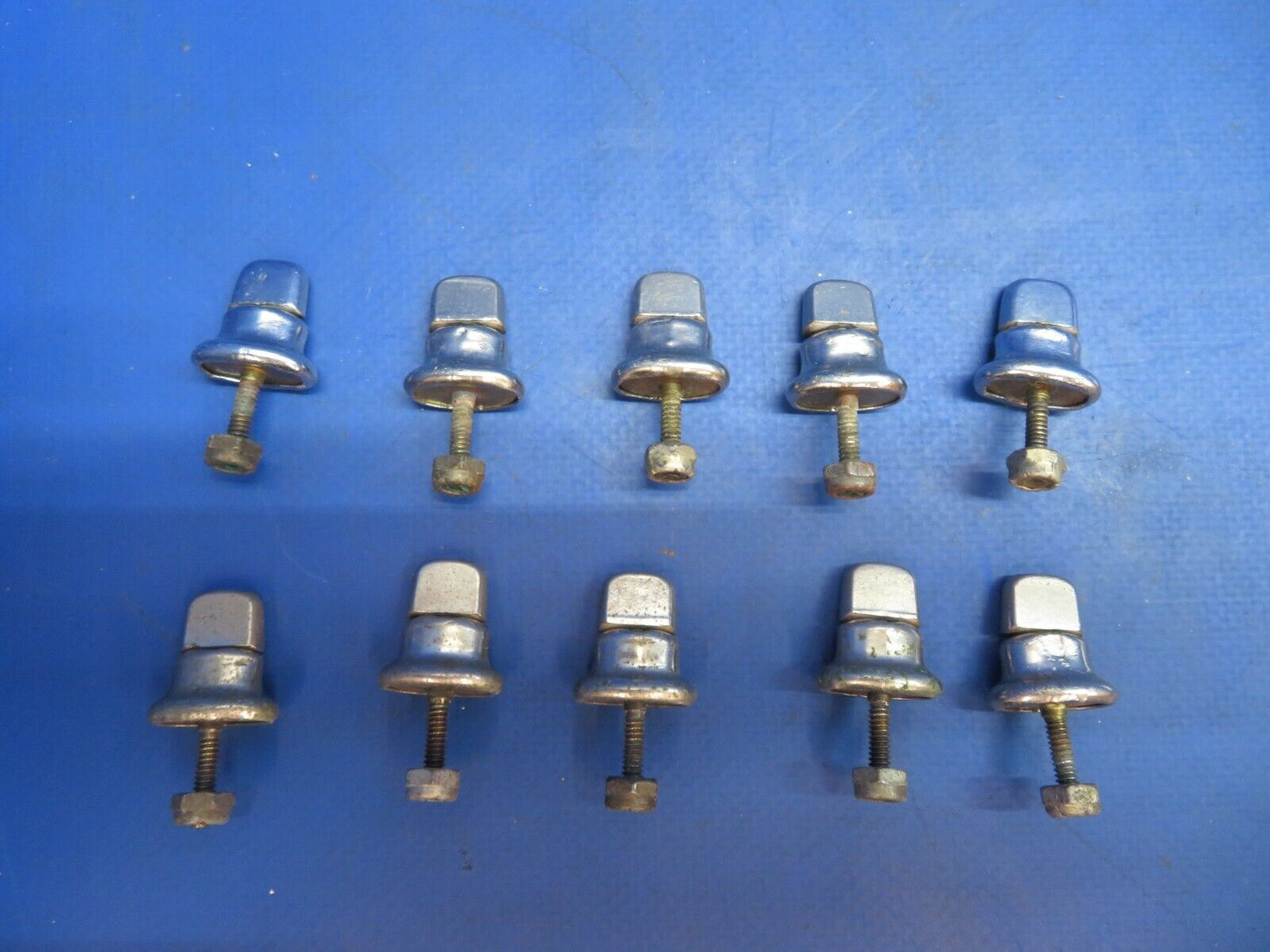 Piper Aerostar 602P Rear Cargo Access Clip / Fastener LOT OF 10 (0123-977)