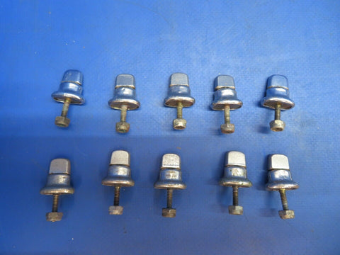 Piper Aerostar 602P Rear Cargo Access Clip / Fastener LOT OF 10 (0123-977)