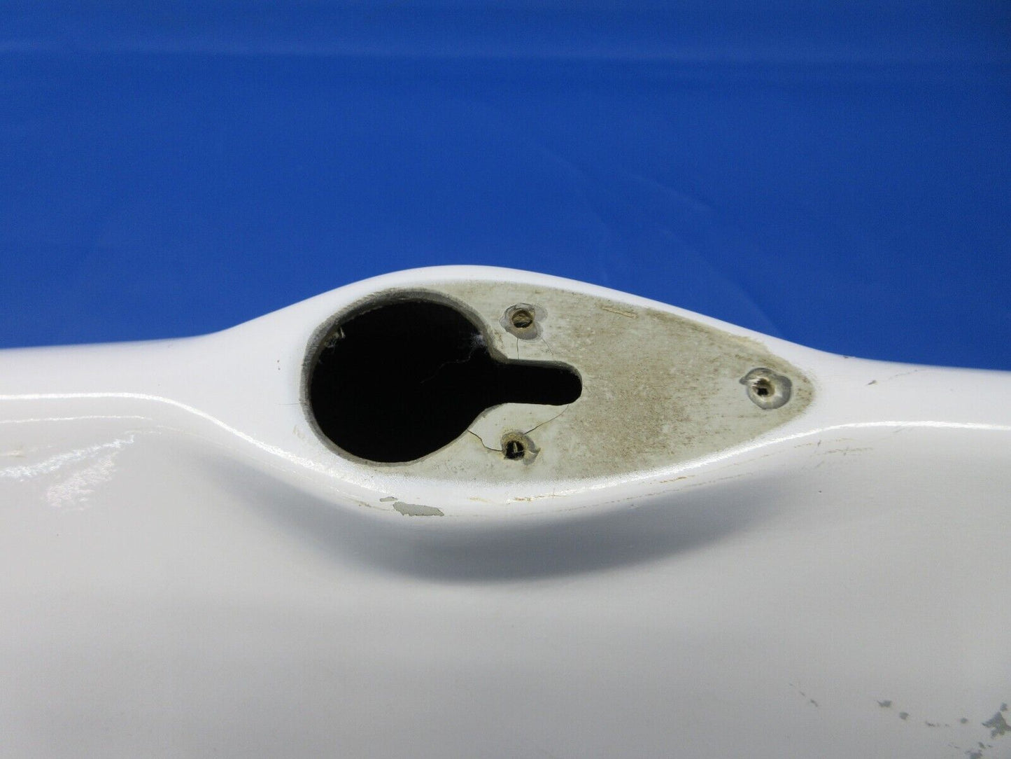 Piper PA28 LH Wing Tip Assy Fiberglass P/N GF78022-00 (0224-671)
