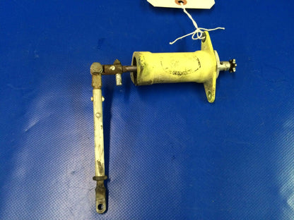 Beech Baron Aileron Trim Tab Actuator P/N 45-524560-7 (1116-16)