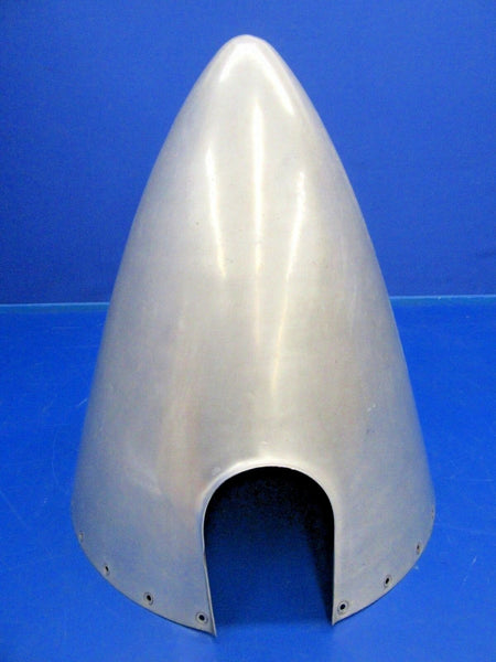 Embraer EMB-110 P2 Bandeirante Bandit Propeller Spinner (0918-270)