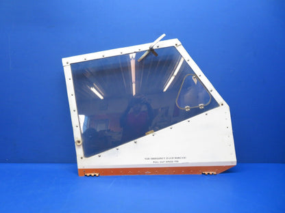 Cessna 188B AGpickup RH Cabin Door w/ Vent Window P/N 1610004-32 (0723-548)