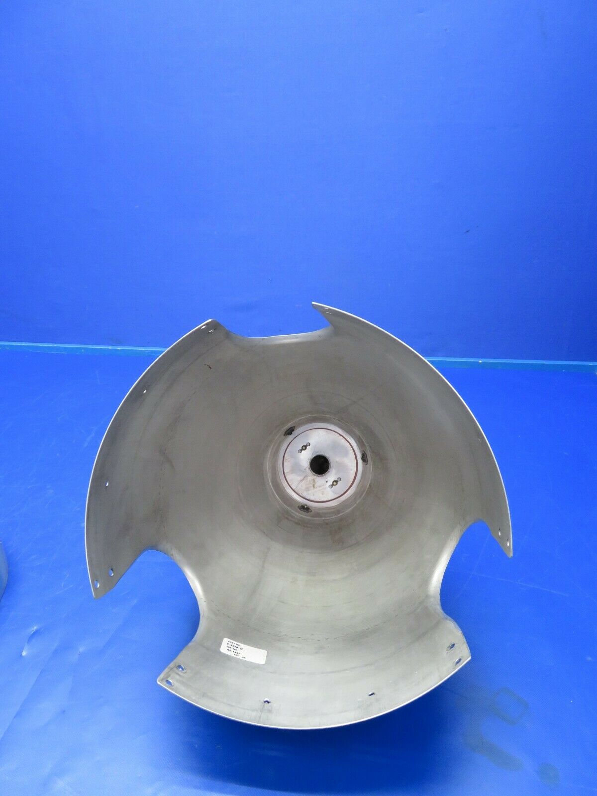 Beech Baron 95-A55 Spinner & Bulkhead Hartzell 3 Blade C-3278-2P (0420-313)