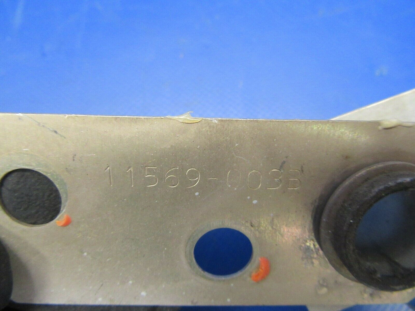 Cirrus SR22 Flap Hinge Support Bracket INBD 11569-003 (1019-84)