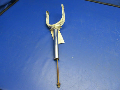 Piper PA38 Nose Gear Strut & Fork P/N 77776-02, 77776-002 PARTS (1121-325)