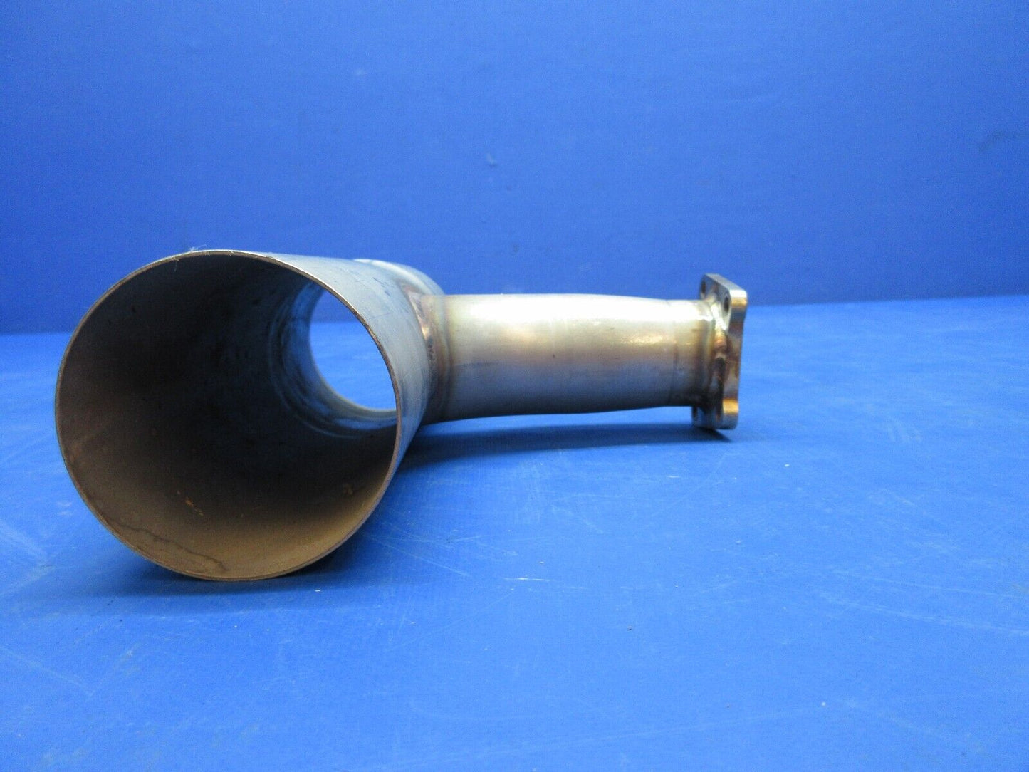 Cessna 421A / 421B Riser RH Center P/N 5155156-18 (1123-845)