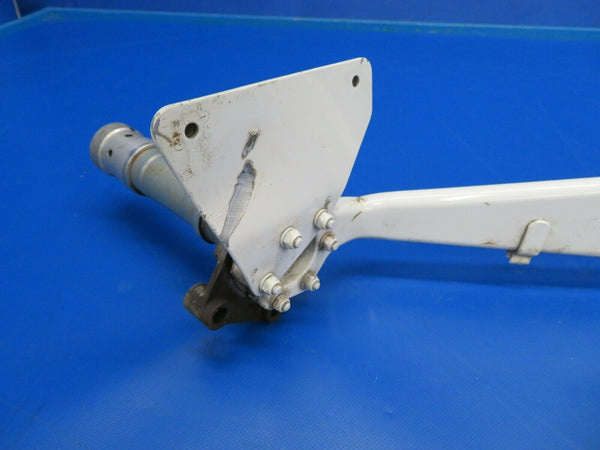 Diamond DA40-180 Main Landing Gear Strut RH P/N D41-3213-12-50_1 (0120-449)