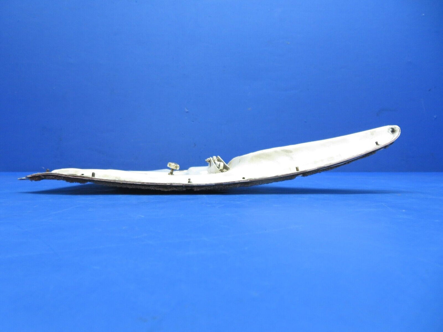 Cessna 310 / 310Q LH Main Gear Strut Door Assy OTBD P/N 0826002-206 (0923-351)