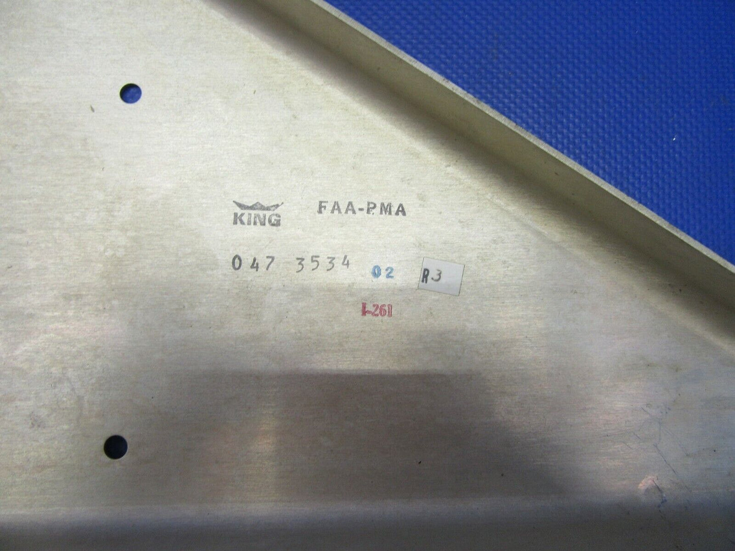 Beech Baron King Auto-Pilot Brackets P/N 047-3533-05 LOT OF 3 (0621-681)