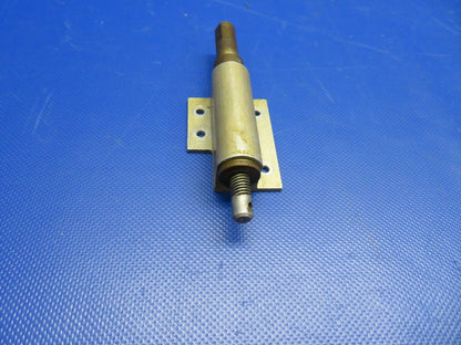 1960 Cessna 210 Rudder Trim Jack Screw w/ Housing P/N 1261112-1 (0321-106)