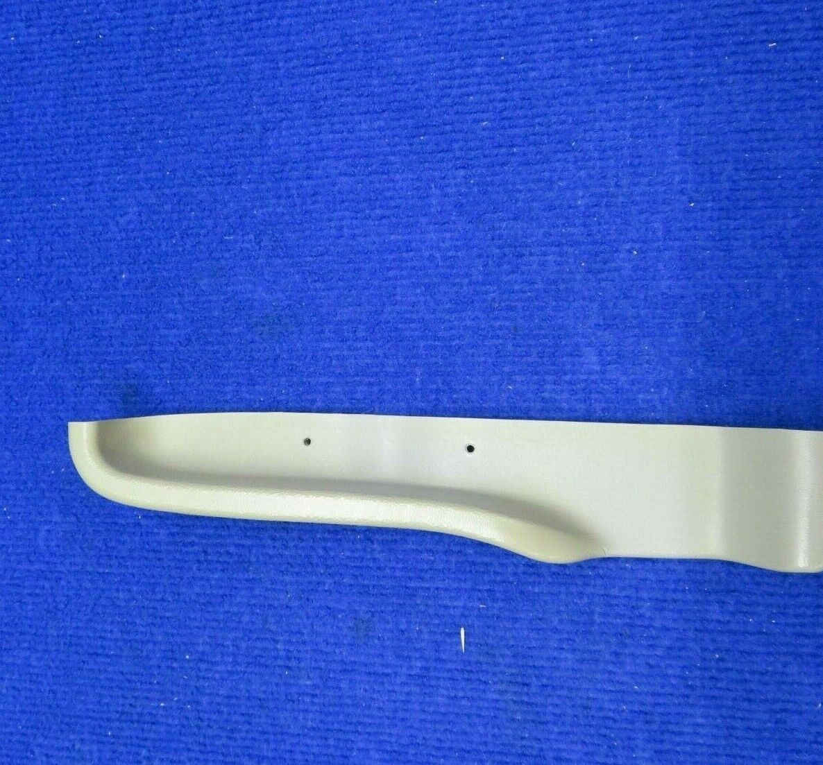 Cessna 172 LH Door Plug P/N 0515075-79 (0222-269)