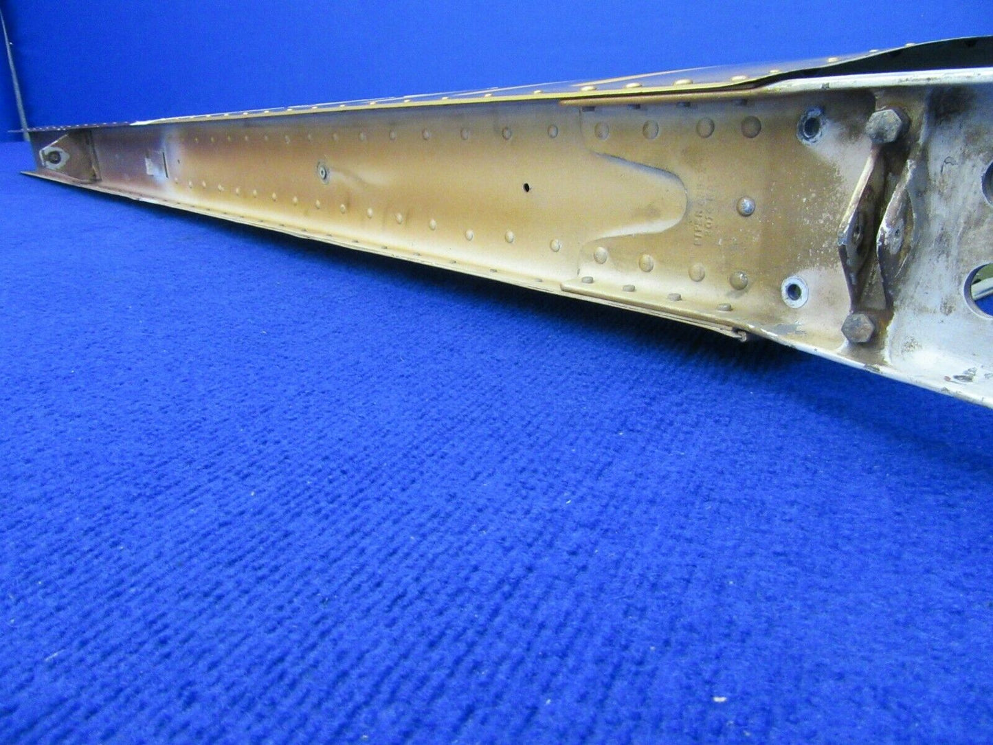 Piper PA-28 / PA-28R Vertical Stabilizer / Fin P/N 66975-03 (0422-222)
