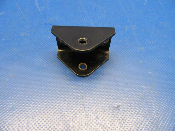 Diamond DA40-180 Flap Motor Attach Bracket P/N DV2-2750-00-02 (0319-191)