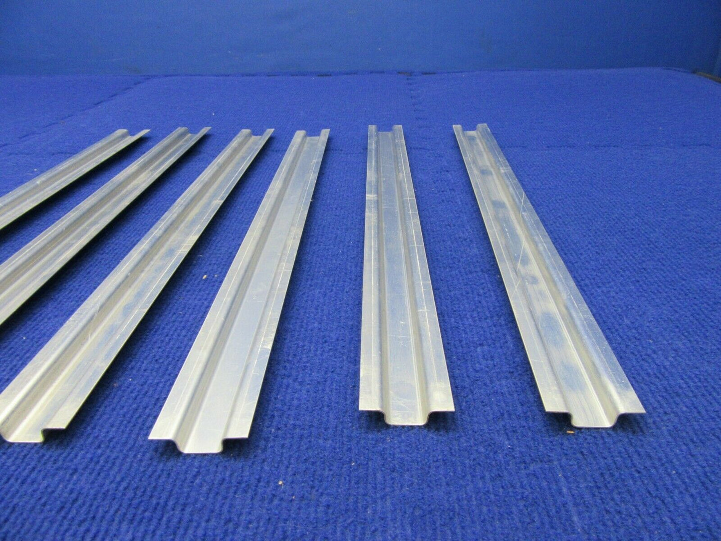 Cessna 150 / Cessna 152 Aluminum Channel NOS LOT OF 6 (1221-326)