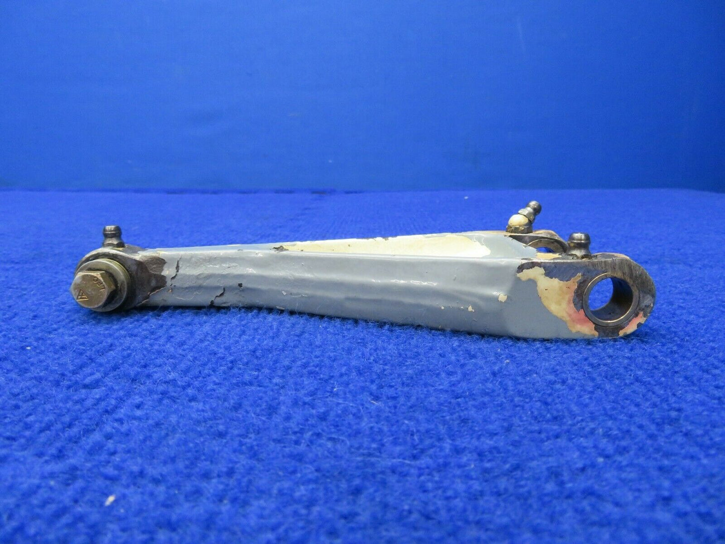 Cessna 310 / 310R Torque Link Assy LWR LH P/N 5141005-9 (0422-34)