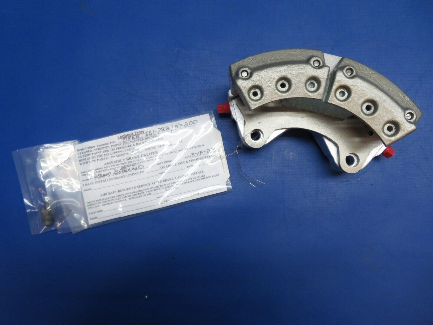 Piper Cleveland Brake Caliper Assembly P/N 37-200, 551-722 OH (0423-337)