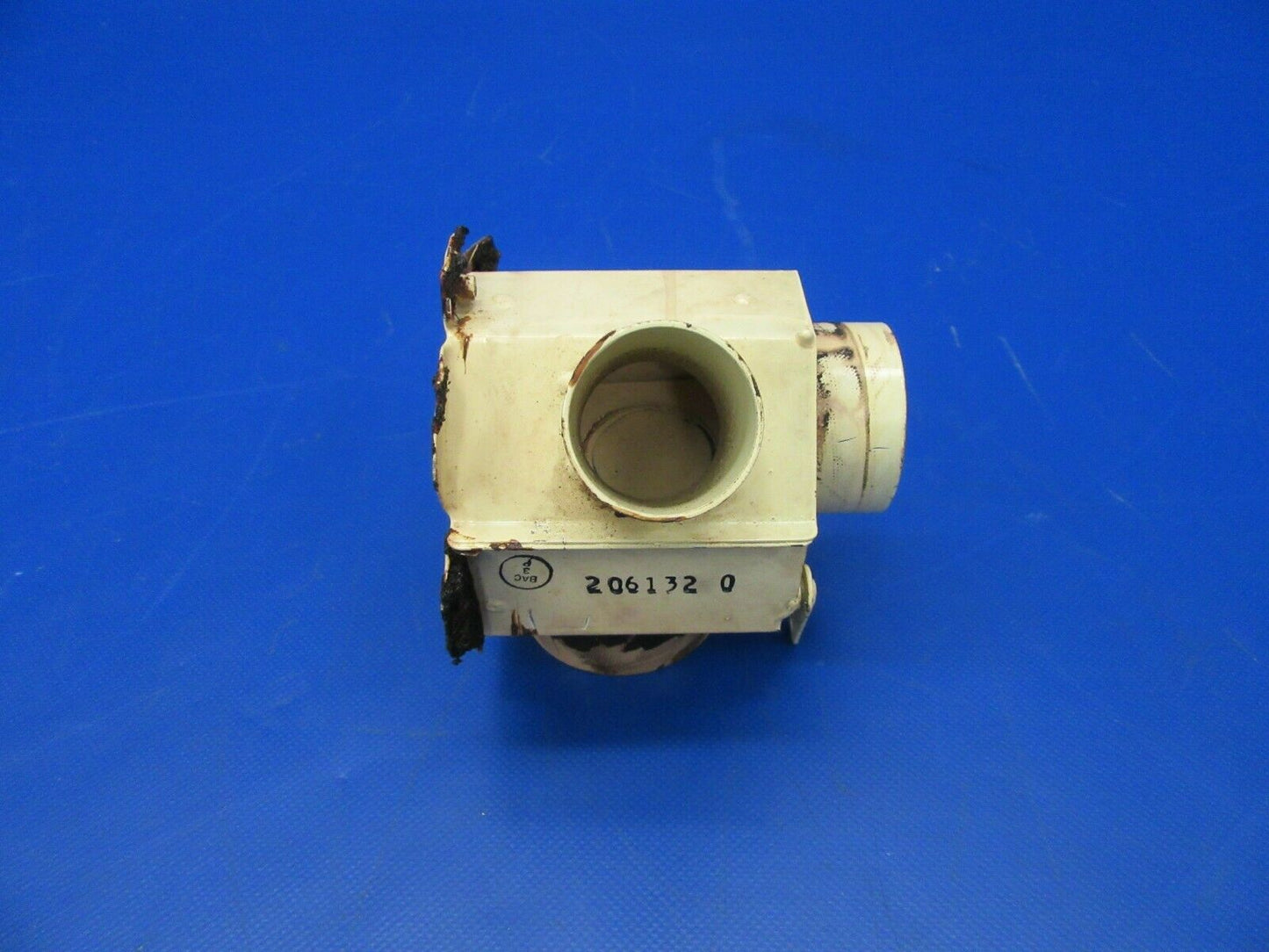 Bellanca 17-30A Super Viking Air Valve LWR Firewall RH P/N 196518 (0819-234)