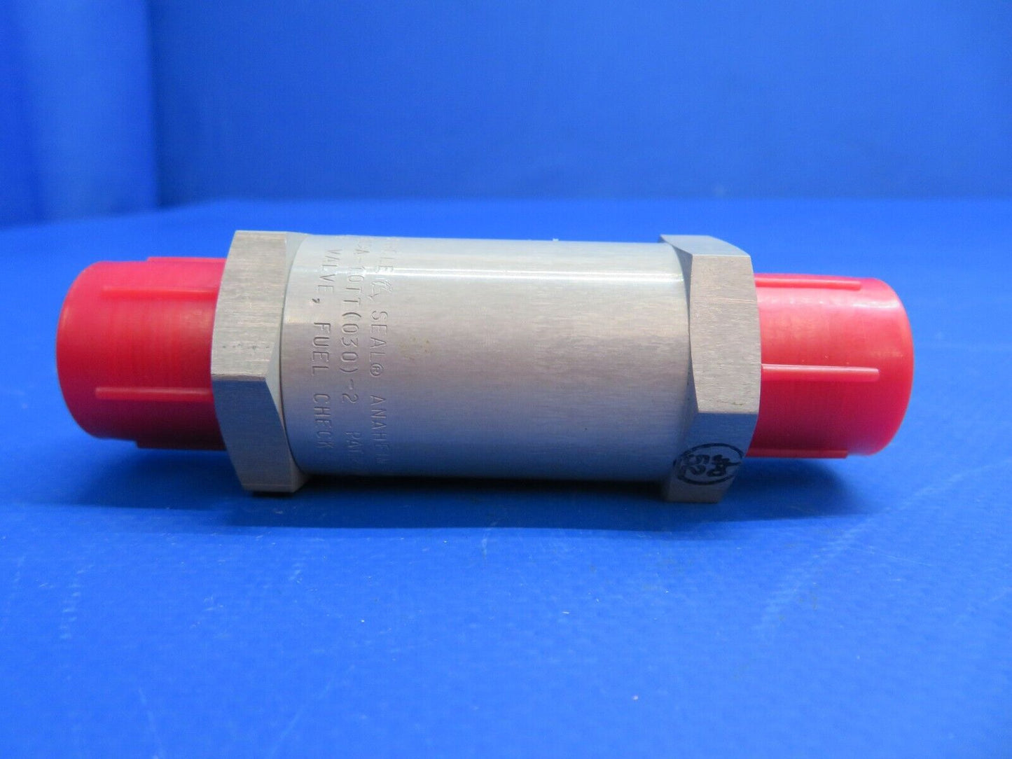 Fuel Check Valve 600 PSI P/N 869A-10TT(030)-2 NOS (1022-572)