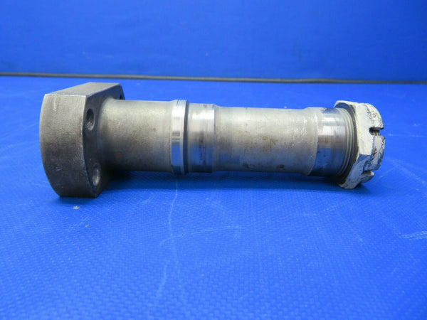 Cessna 170 Main Gear Axle w/ Nut Steel P/N 0441140 (0721-863)