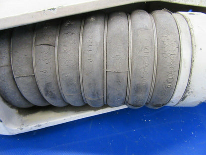 Beech Sierra B24R Main Landing Gear LH P/N 169-810001-601 (0719-217)