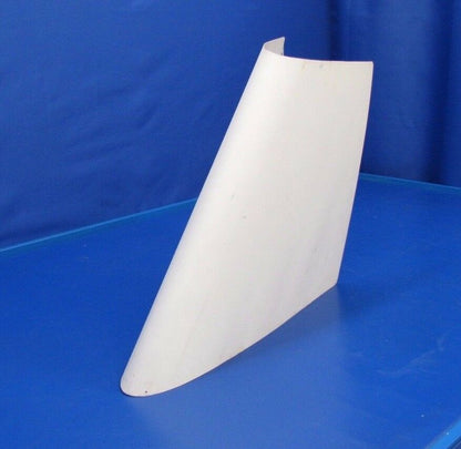 Cessna 188 Fairing Leading Edge RH P/N 1621000-8 NOS (0517-174)