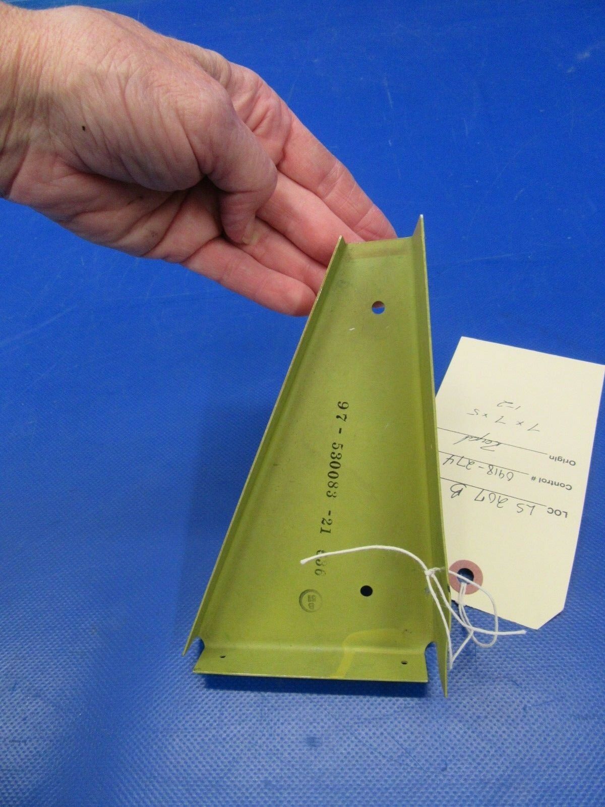 Beech Bracket Compartment Coat Rack AFT P/N 97-530083-21 NOS (0918-274)