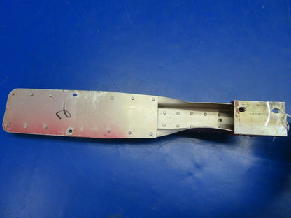 Cessna 310P Track Seat LH INBD P/N 0812987-8 (0620-727)