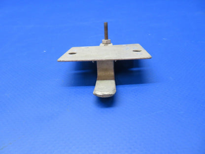 Cessna Thumb Door Latch P/N 0411590-1 (1122-318)