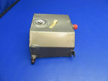 Cessna 210 / T210N Fuel Reservoir P/N 2116010-6 (1021-313)