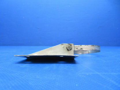 Cessna 401 / 401A De-Ice Separator Bracket Upper & Lower RH 0870158-5 (0124-193)