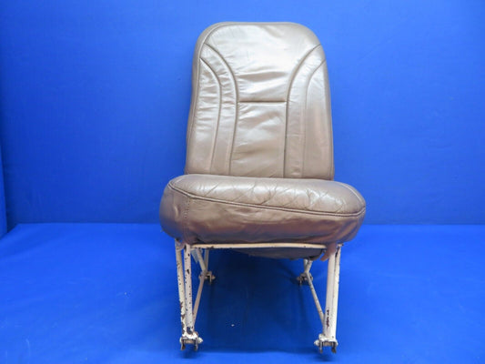 Piper PA-28-180 Cherokee Front Seat Assy Co-Pilot P/N 68059-06 (0323-638)