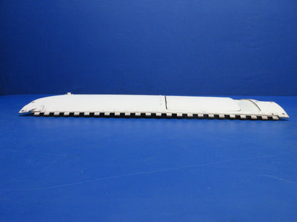 Cessna 401 Panel LWR Cowl LH INBD RH OTBD P/N 0851170-200 FOR PARTS (0523-595)