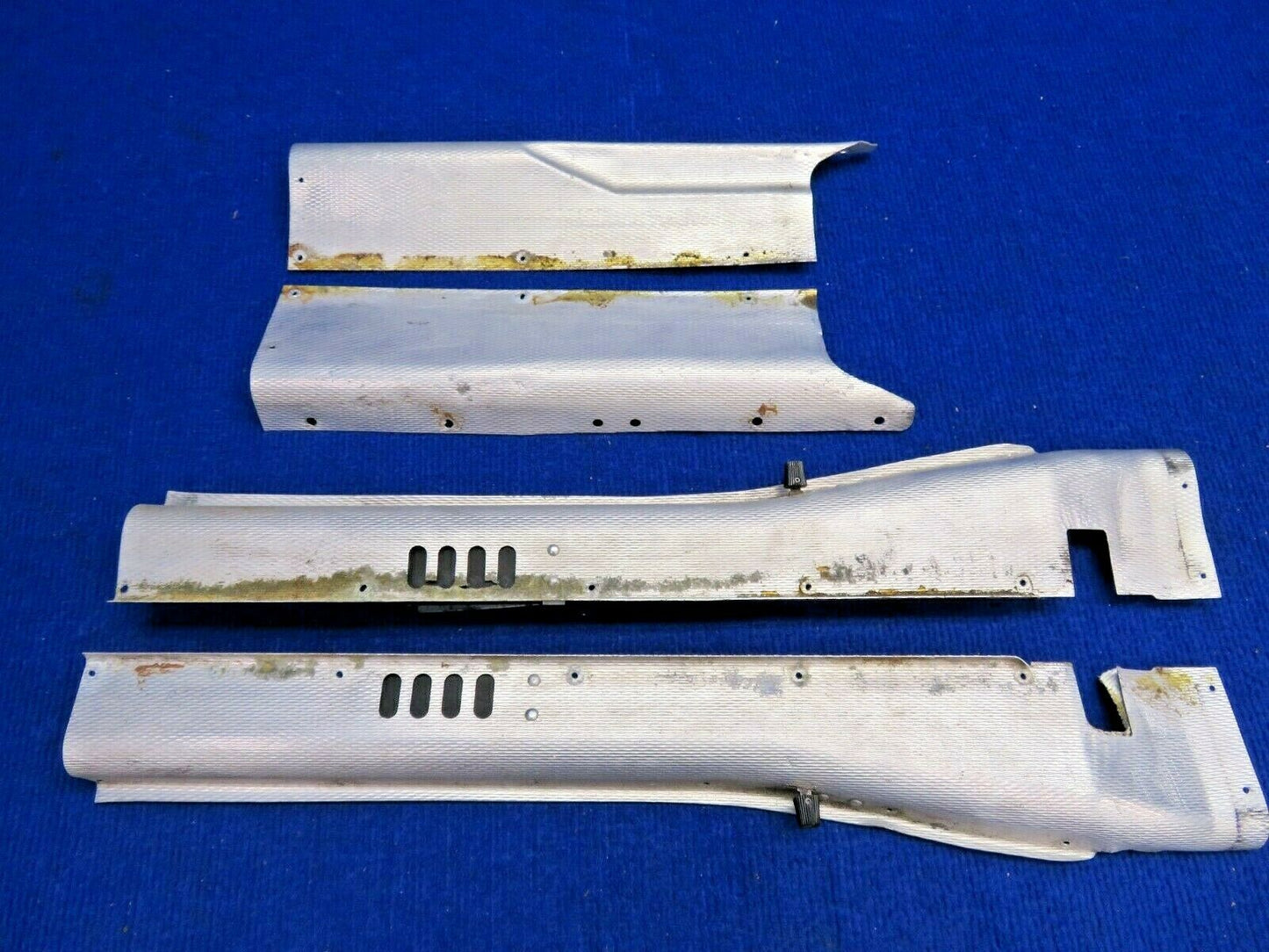 Piper PA-28R-201T Duct Assy Cabin Heat LH & RH Center & Rear 36511-02 (0222-847)
