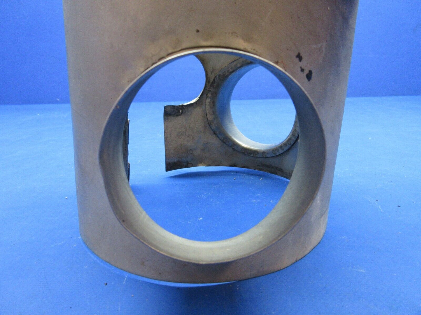 Cessna 172 / Continental O-300 LH Exhaust Shroud P/N 0550176-37 (1123-613)