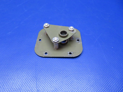 Cessna 172 / R182 RH Cabin Door Latch Plate Assy P/N 1217046-5 (1223-310)