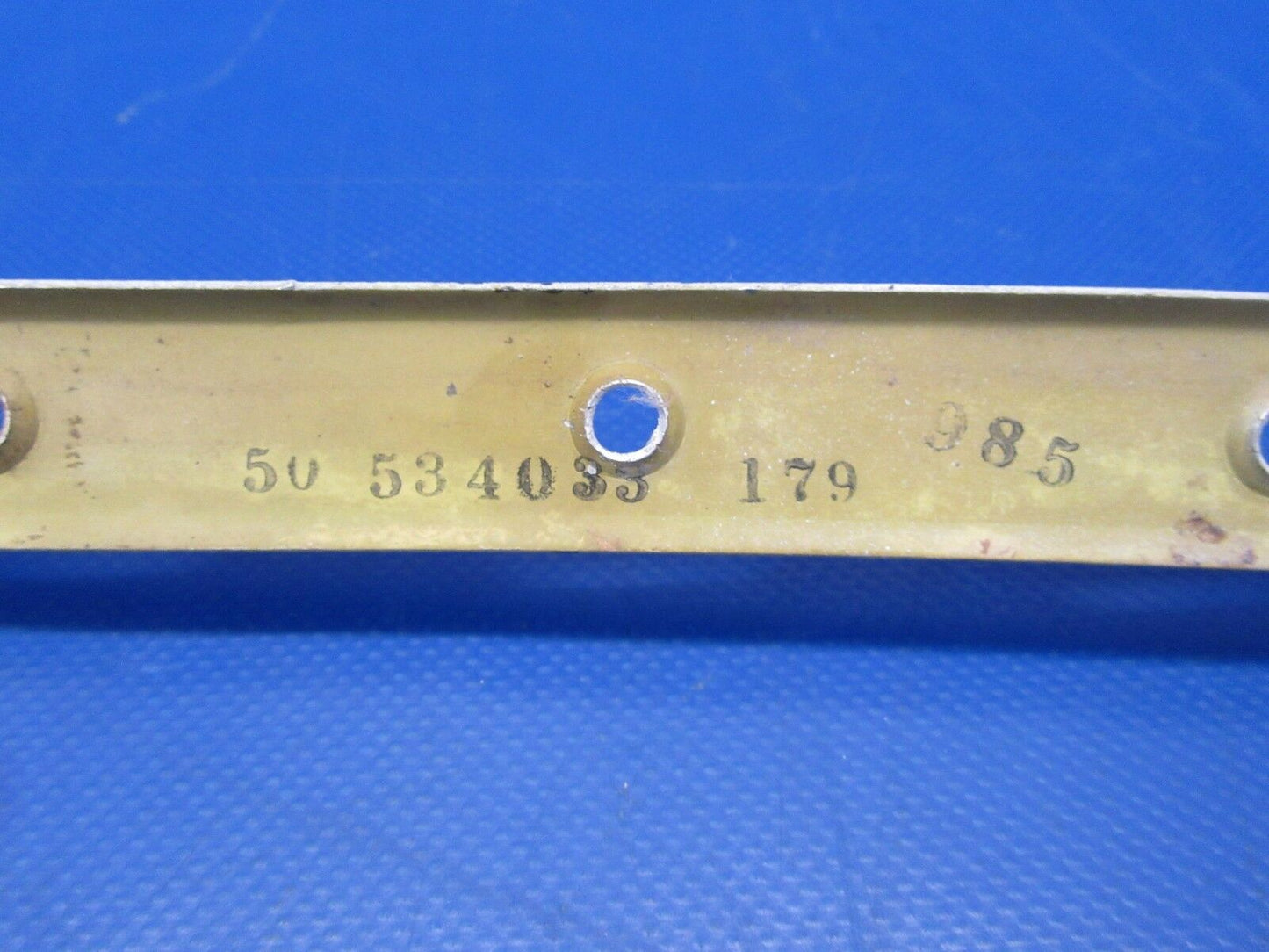 Beech Baron 95-B55 Strip Retainer Cabin P/N 50-534033-179 (1118-61)