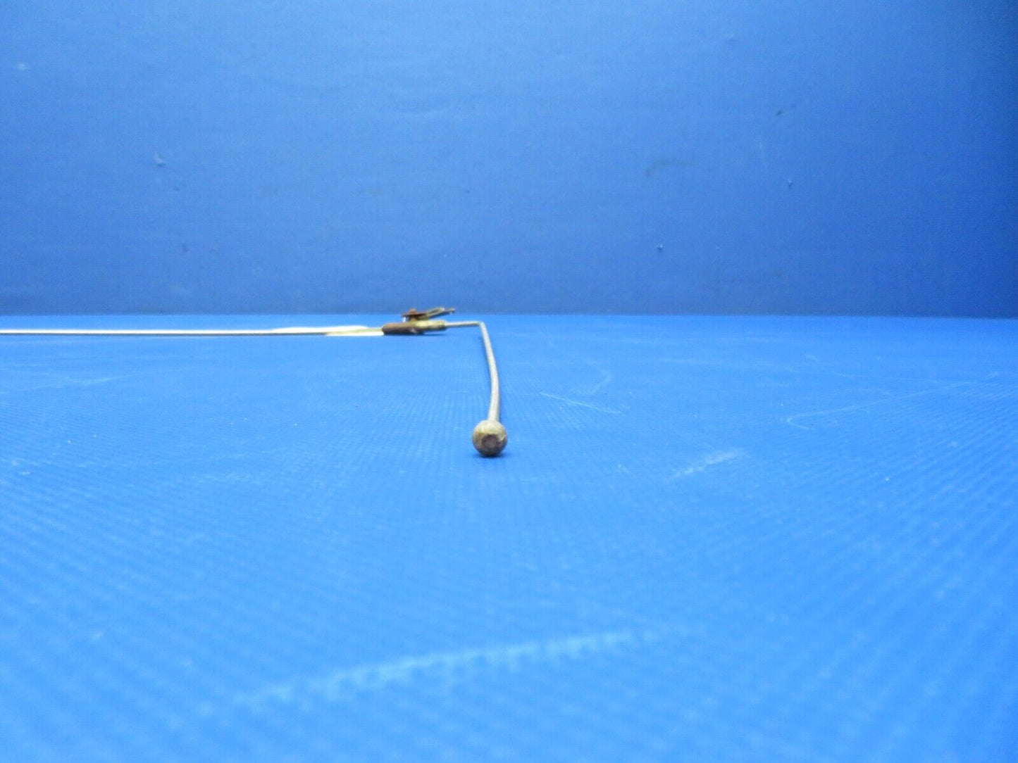 Piper PA-24-180 Receiving Antenna P/N 19109-00 (1223-253)