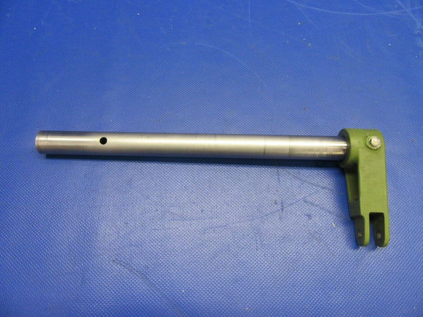 Beech 95-B55 Baron Nose Steering Arm w/ Shaft P/N 35-825054-5 (0721-329)