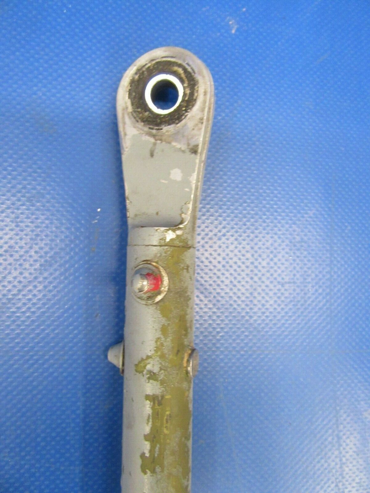 Cessna 310R Nose Gear Tube Assy Gear Drive 0840125-4 (0319-18)