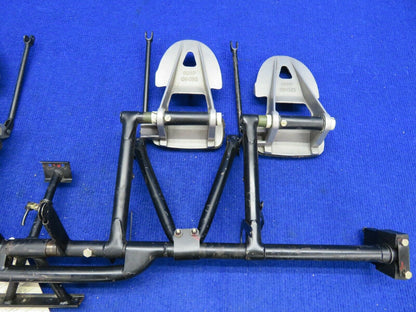 Piper Arrow PA-28R-201T Rudder Pedal Assy P/N 67180-04 (0222-831)