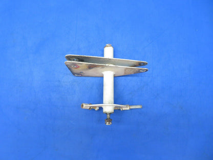Cessna 188B AGpickup RH Aileron Bellcrank Assy P/N 1660415-2 (0723-588)