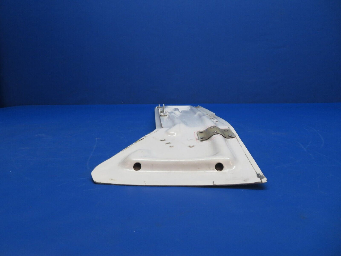 Piper Aerostar 602P Door Assy MLG Strut RH P/N 250006-504 (0123-812)