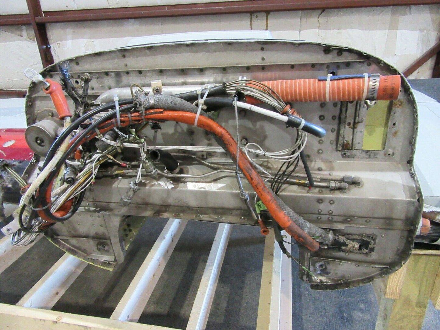 Beech Baron 58P RH Wing Assembly P/N 102-10010-602 (0620-214)