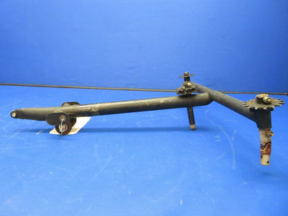 Piper PA-28-140 Cherokee Control Column Tee Bar 62703-33, 62703-033 (0621-701)