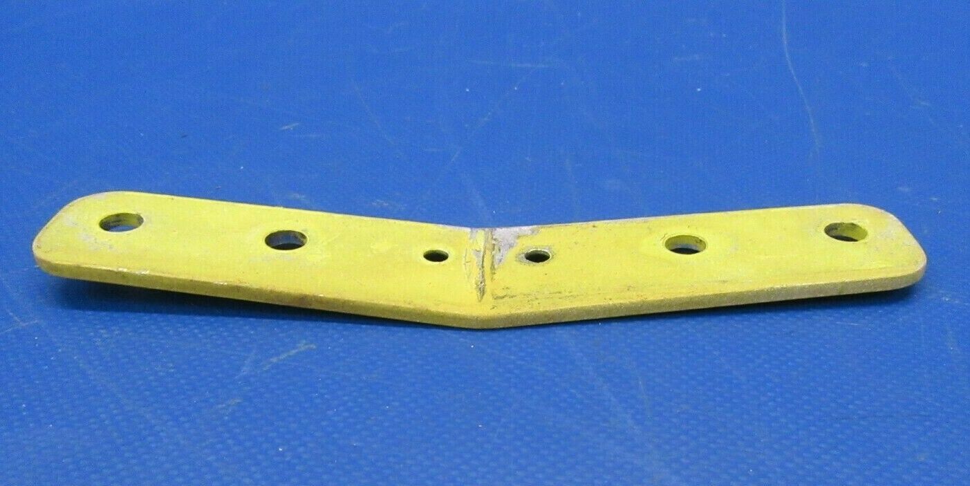 Piper 24-250 Comanche Strap Main Spar Attach Upper 20315-00 20315-000 (1219-106)